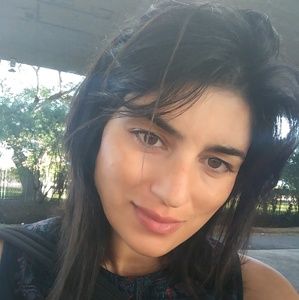 Meet your Posher, Fatma